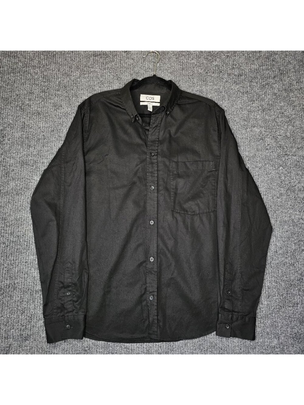 COS Button Down Shirt Men Size US Large Black Long Sleeve dress shirt